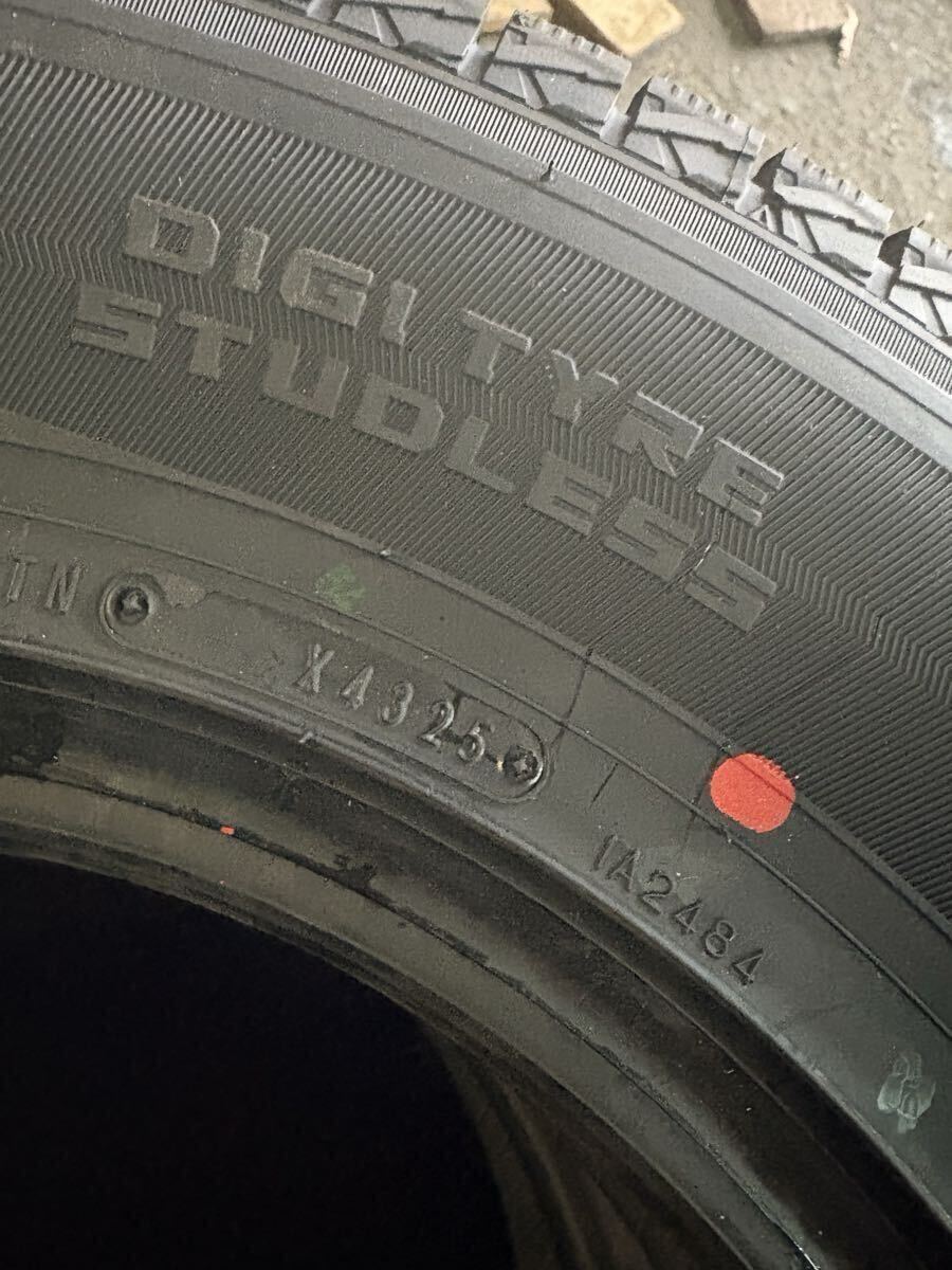 195/80R15 96Q ダンロップ SJ8+ ウインターマックス SJ8 プラス WINTER MAXX DUNLOP スタッドレスタイヤ　4本_画像2