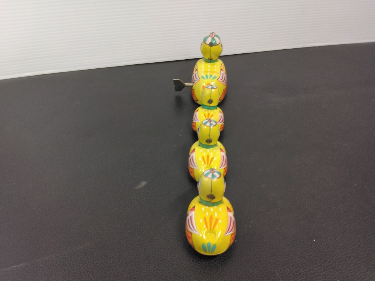 F подлинная вещь retro a Hill. родители . жестяная пластина zen мой DUCK FAMILY Vintage игрушка игрушка с дефектом 