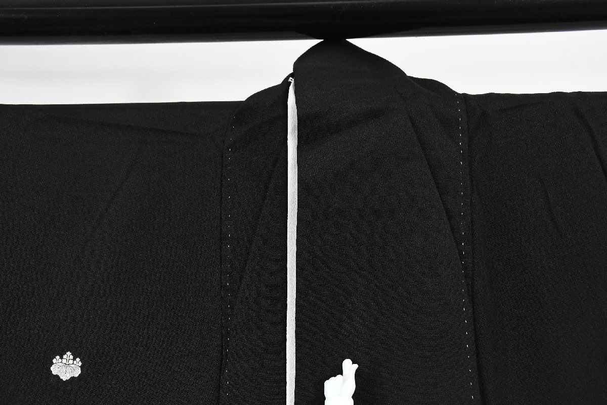 黒留袖 結婚式 鏡文 銀彩 縮緬 身丈１４９cm 裄丈６４．５cm ★着物 e-１４４８ 桜庭呉服店_画像8