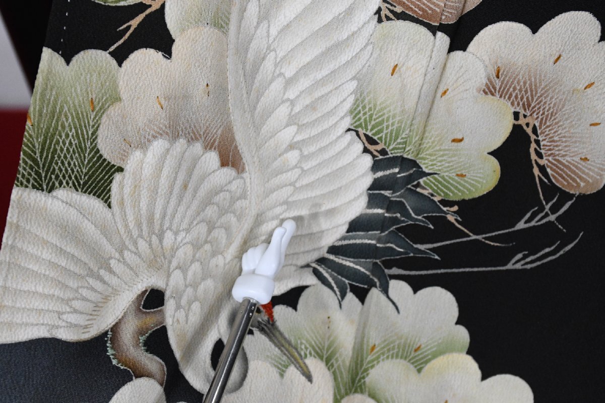黒留袖 結婚式 アンティーク 松竹梅 ちりめん 身丈１５４cm 裄丈６４cm ★着物 e-１４９９ 桜庭呉服店_画像6