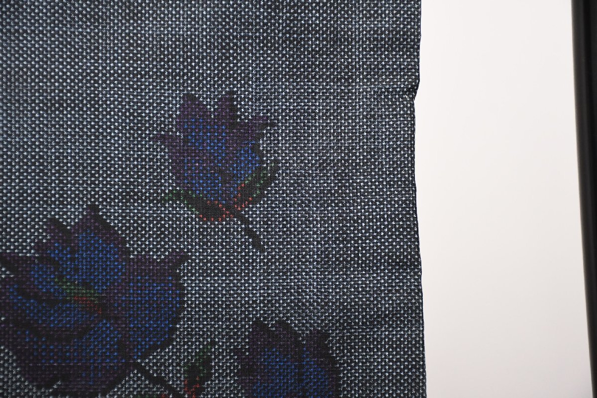 大島紬 本場奄美大島 正絹 つむぎ 蒼薔薇 夢がかなう 喝采 身丈149cm 裄丈63cm ★着物 pb-3877 桜庭呉服店_画像2