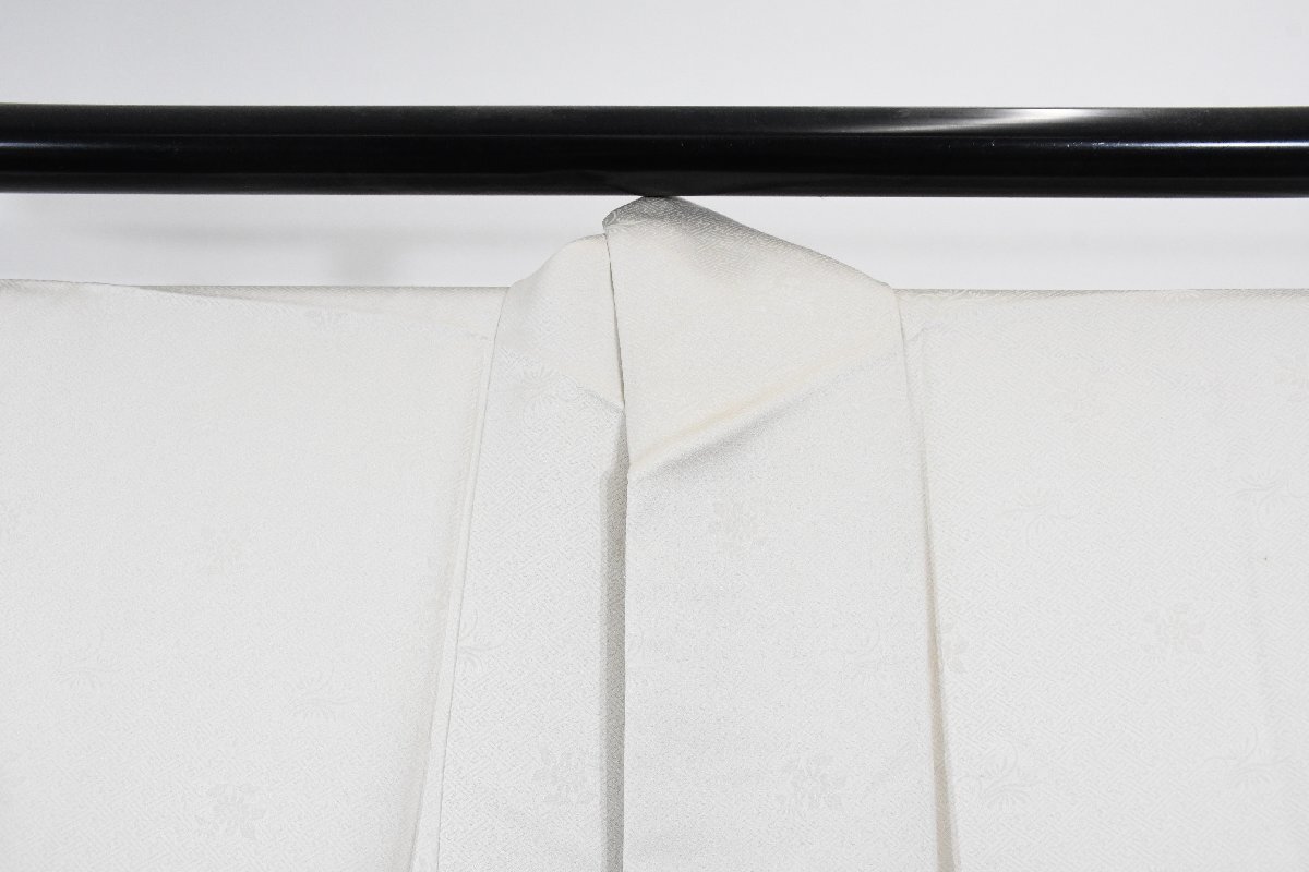 色留袖 家紋 結婚式 金彩 城 風景 花 身丈163cm 裄丈66cm ★着物ｔ-2404 桜庭呉服店_画像7