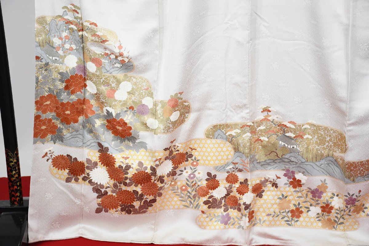 色留袖 家紋 結婚式 金彩 城 風景 花 身丈163cm 裄丈66cm ★着物ｔ-2404 桜庭呉服店_画像2