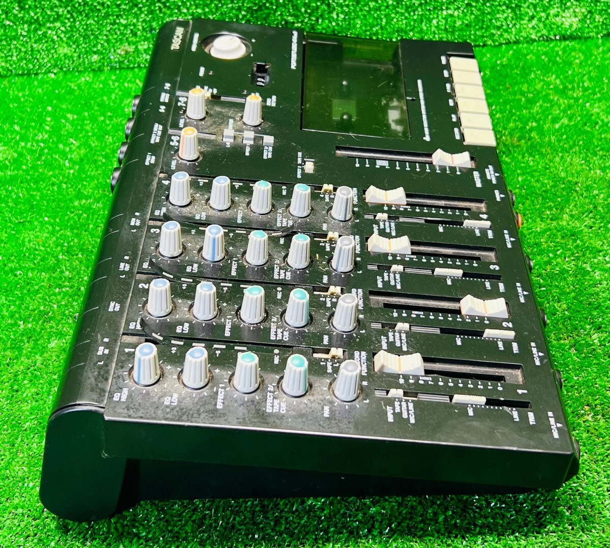 (201) TASCAM Tascam PORTASTUDIO кассетная лента многоканальный магнитофон 414MKⅡ * работоспособность не проверялась *