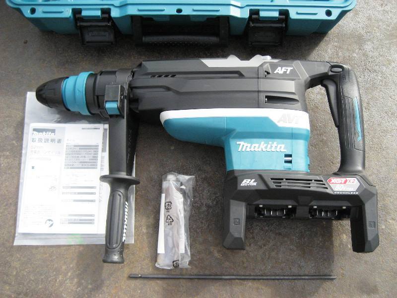 埼玉発 ほぼ未使用品 makita マキタ 52mm 充電式ハンマドリル HR006GZK 本体のみ 極上品です　電動工具 DIY 現場道具 この機会に是非どうぞ_画像4