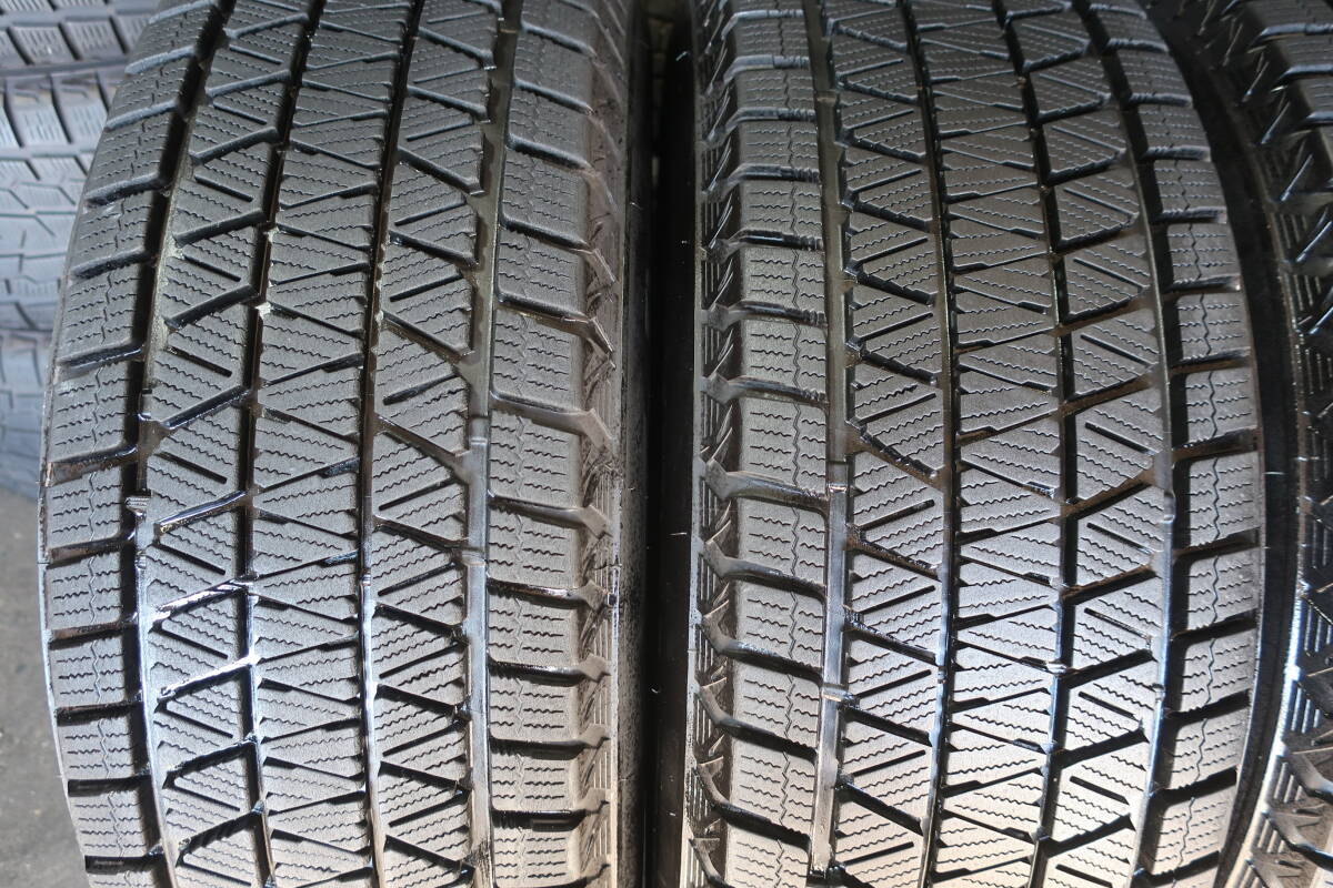 雪道安心 国産スタッドレス ブリヂストン DM-V3 265/65R17 バリ溝 キレイ品 KAZERA H301 プラド ハイラックス 室内保管品 手渡しOK 冬用_画像6