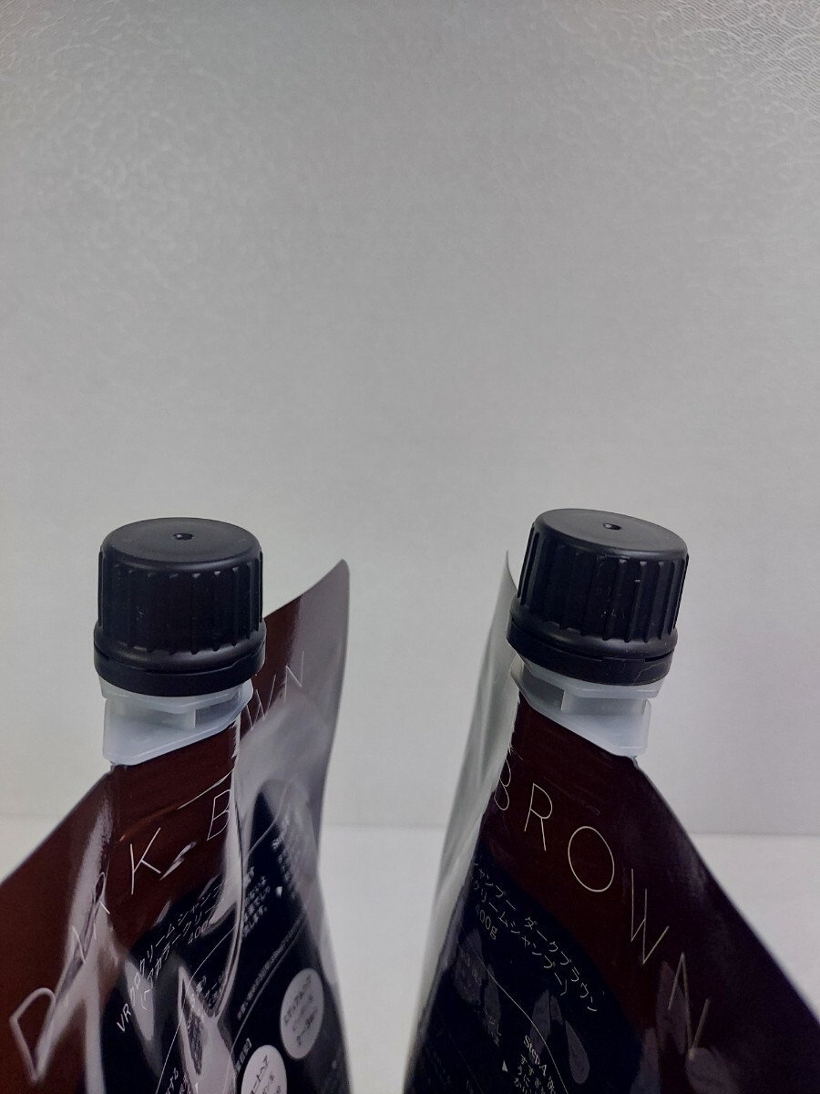 レターパックプラス発送☆VALANROSE　KUROシャンプー２個セット　NATURAL　ダークブラウン　400g　シャンプーで髪が染まる_画像5
