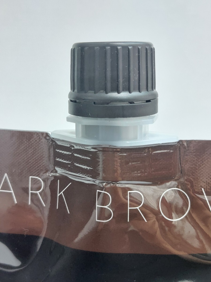 レターパックプラス発送☆VALANROSE　KUROシャンプー２個セット　NATURAL　ダークブラウン　400g　シャンプーで髪が染まる_画像6