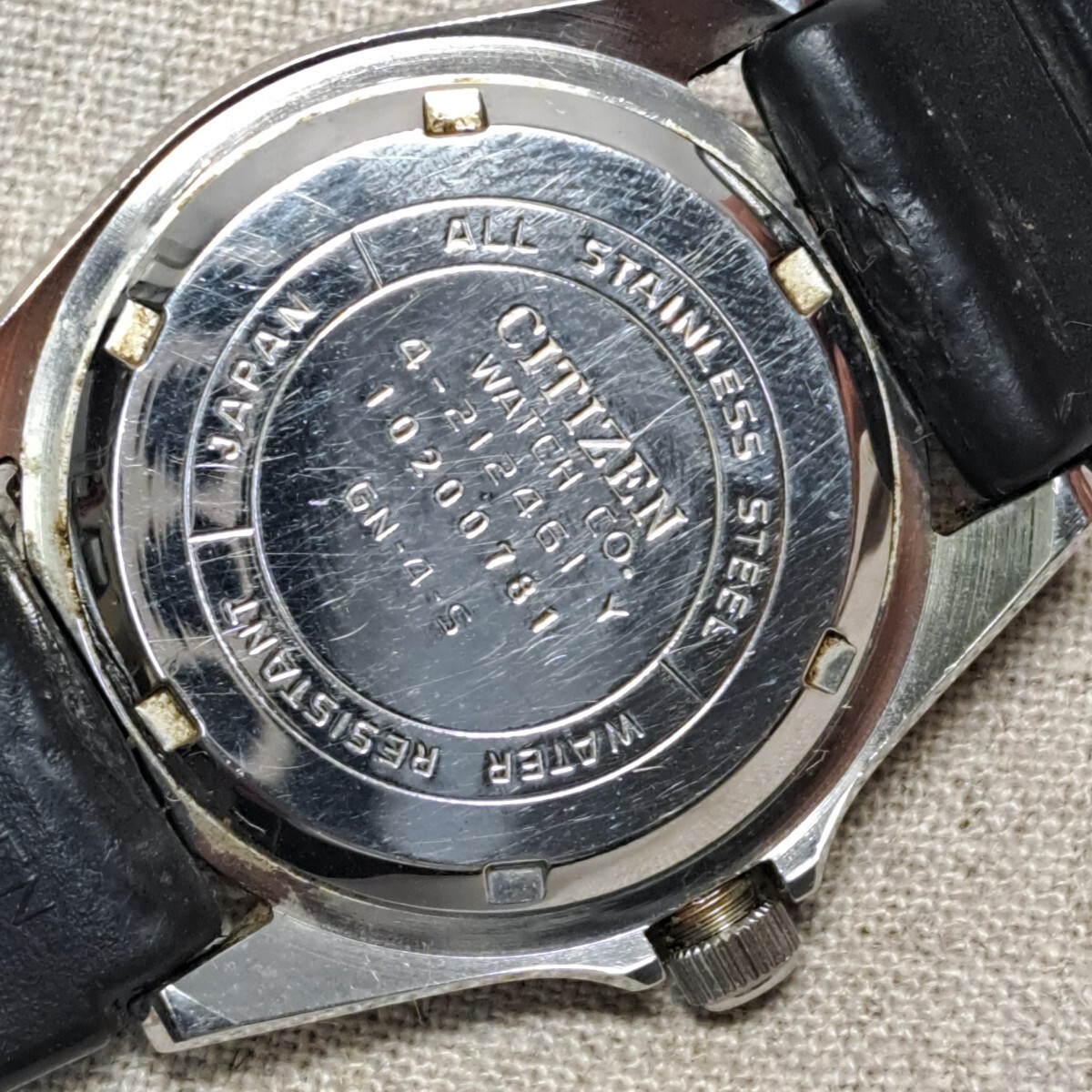 EK3019 CITIZEN 4-212461-Y クリストロン 150m ダイバー デイデイト 腕時計 クォーツ 不動 メンズ_画像5