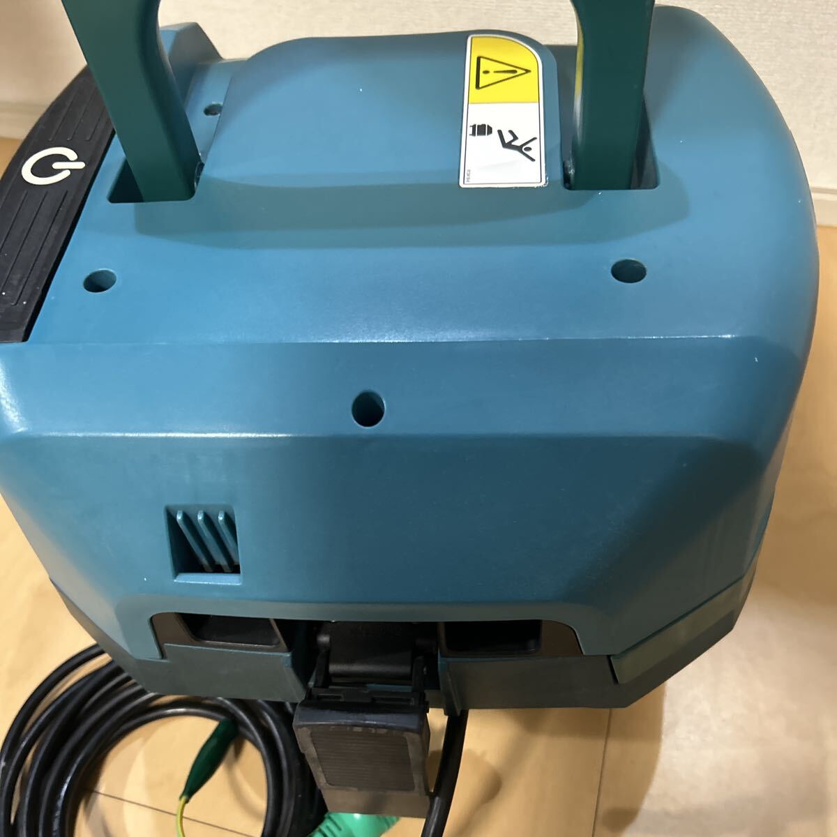 マキタ 集じん機 VC0820 乾湿両用 未使用ホースセット付　送料込み_画像7