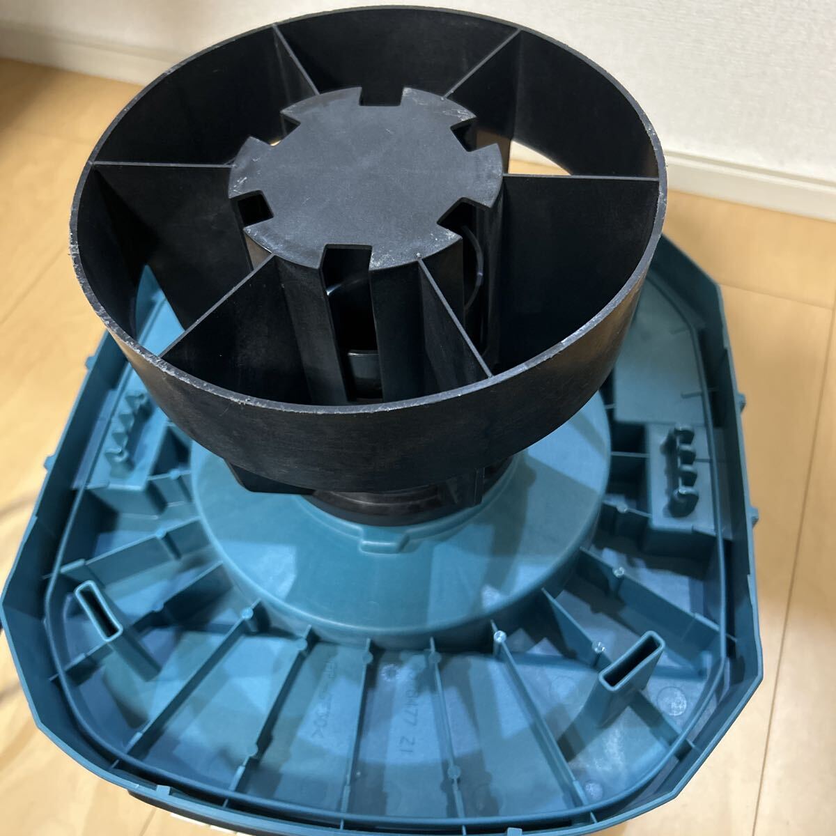 マキタ 集じん機 VC0820 乾湿両用 未使用ホースセット付　送料込み_画像9