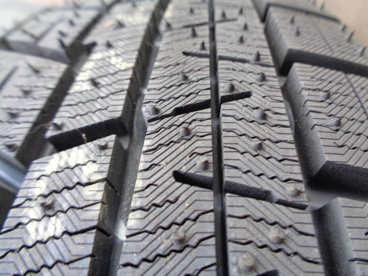 S393 未使用 冬用ヨコハマiceGUARD6 185/60R15 84Q 日本製 2023年製 在庫スタッドレスタイヤ4本_画像7