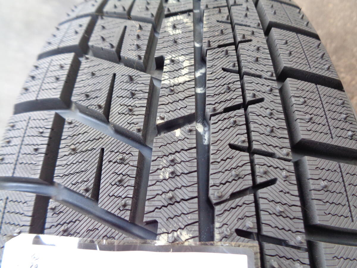 S393 未使用 冬用ヨコハマiceGUARD6 185/60R15 84Q 日本製 2023年製 在庫スタッドレスタイヤ4本_画像9