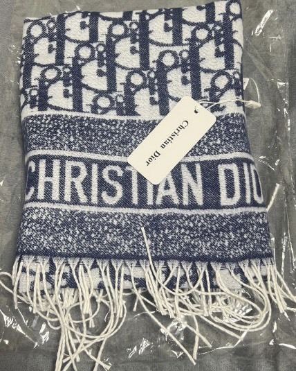 未使用タグ付きディオールDIORトロッターマフラー膝掛け本物￥５００から_画像2