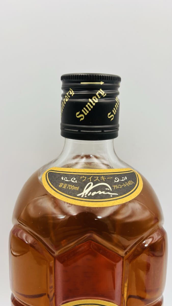 未開栓 SUNTORYサントリー 角瓶 黒角 味わい旨口 700ml 40% D92_画像3