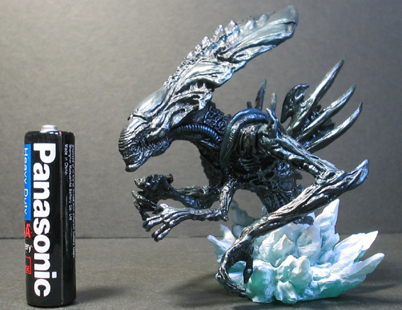 コトブキヤ・ワンコイン「AVP」より「クイーン・エイリアン」ミニバスト！壽屋・開封品！_画像3