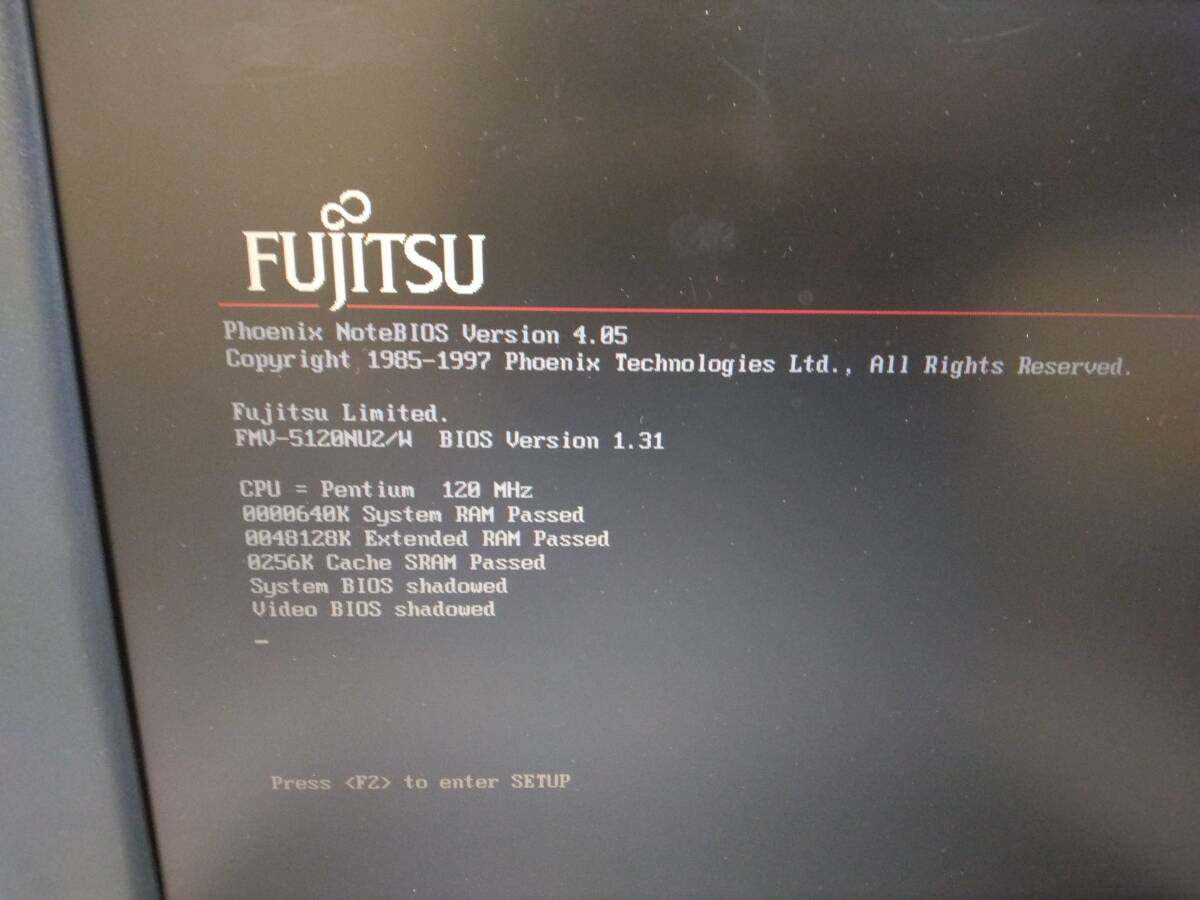 L322・29　ジャンク　FUJITSU　富士通ノートPC　FMV-BIBLO FMV-5120NU2/W FMV-5120NU2/W モデル10　FMV52NU2W5　11/25_画像2