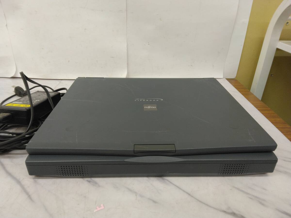 L324☆30 ジャンク　FUJITSU FMV-BIBLO LIFEBOOK FMV-645NU6C/W FMV6NUGWC6　富士通ノートPC　11/26_画像3