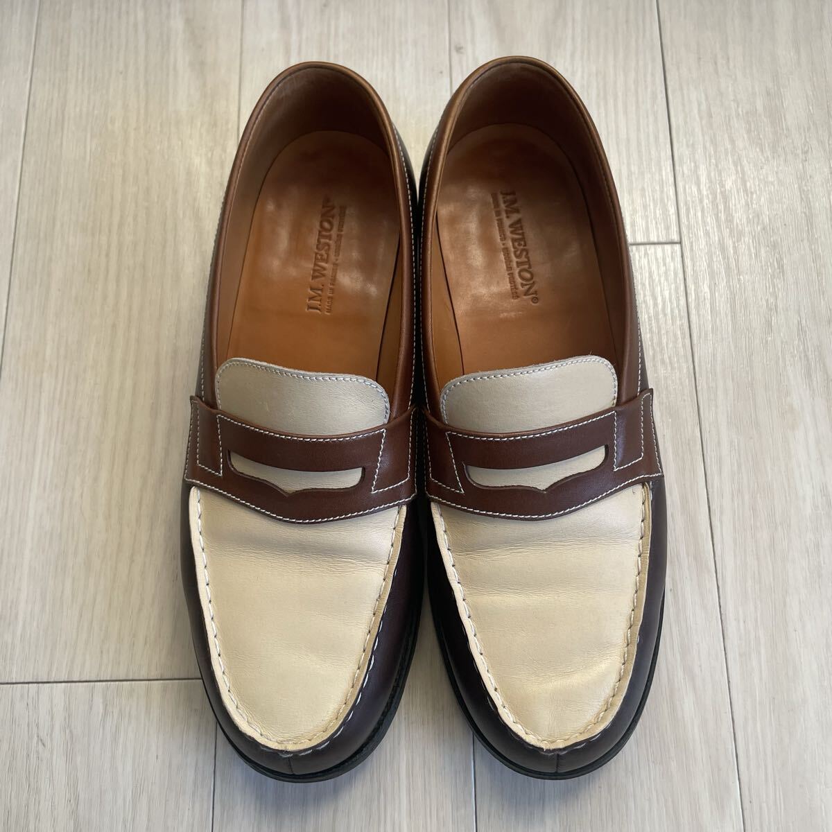 希少色 ジェイエムウェストン J.M. WESTON ローファー 5E 25 シグネチャーローファー 180 革靴 ドレス ブラウン タン フランス製_画像1