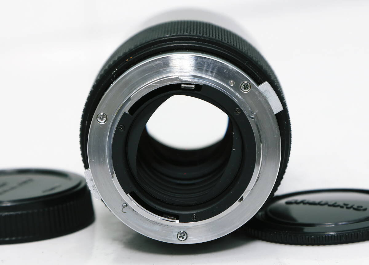 美品！！　オリンパス　E.ZUIKO AUTO-T 200mm F4 純正前後キャップ_画像2