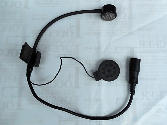 三協特殊無線株式会社　バイクツーリング用マルチミックスアンプ＆ヶテル・マイクとスピーカー_画像2