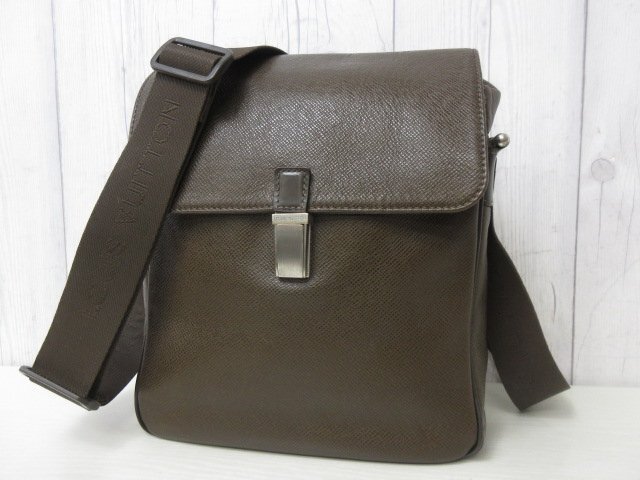  превосходный товар LOUIS VUITTON Louis Vuitton Taiga ya Ran ga Gris zli сумка на плечо сумка M30828 кожа чай мужской 92360