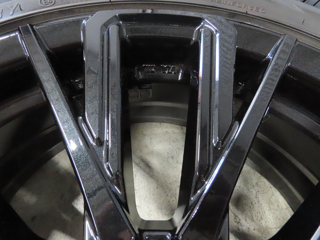 トヨタ GR 90ヴォクシー ノア 215/45ZR18 純正オプション 美品 ガリ傷無し 7J +40 PCD114.3 5穴 ZWR90 ブラックマイカ MS214-28028_画像7