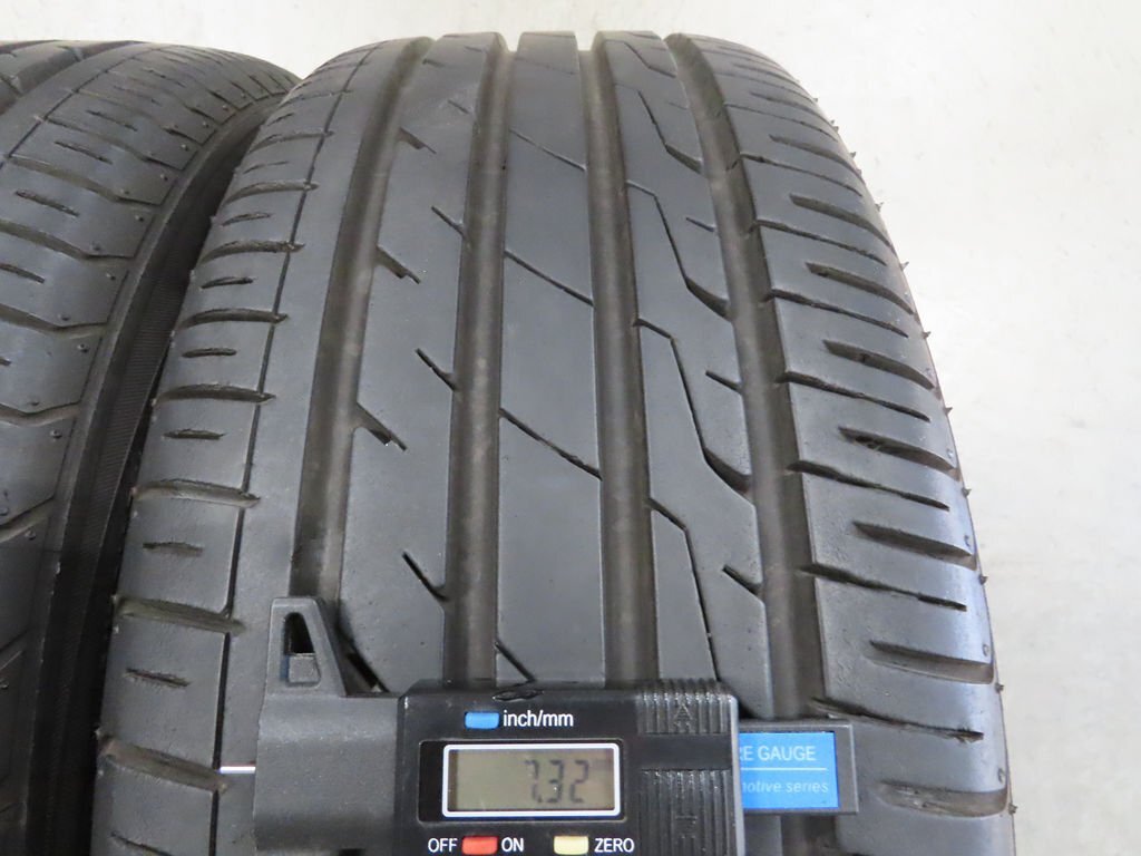 トヨタ GR 90ヴォクシー ノア 215/45ZR18 純正オプション 美品 ガリ傷無し 7J +40 PCD114.3 5穴 ZWR90 ブラックマイカ MS214-28028_画像5