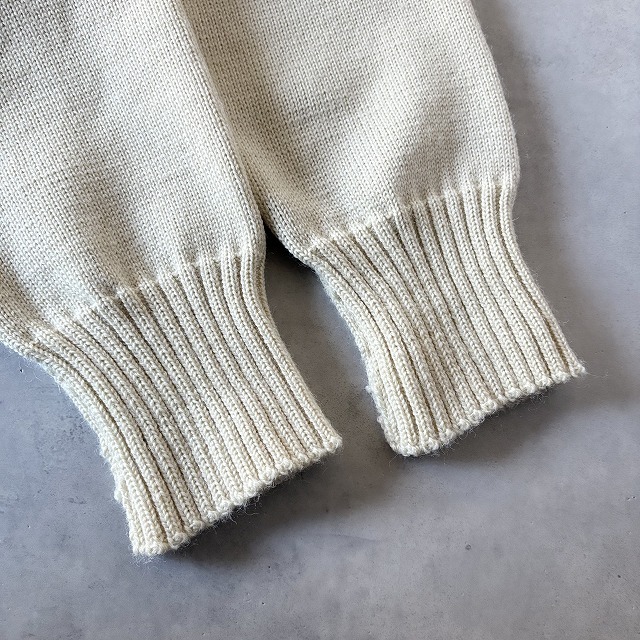 美品 イギリス製 Le Tricoteur ル トリコチュール トラディショナル ガンジーセーター 無地 ビッグサイズ ニット (50) 生成 /e-024_画像4