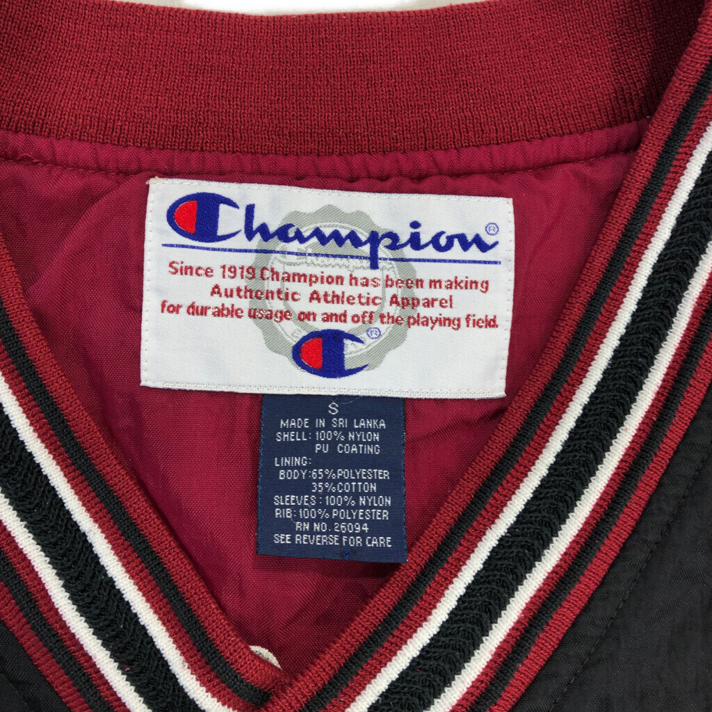 00年代 Champion チャンピオン Vネック プルオーバージャケット ブラック(メンズ S)中古 古着 U6179_画像3