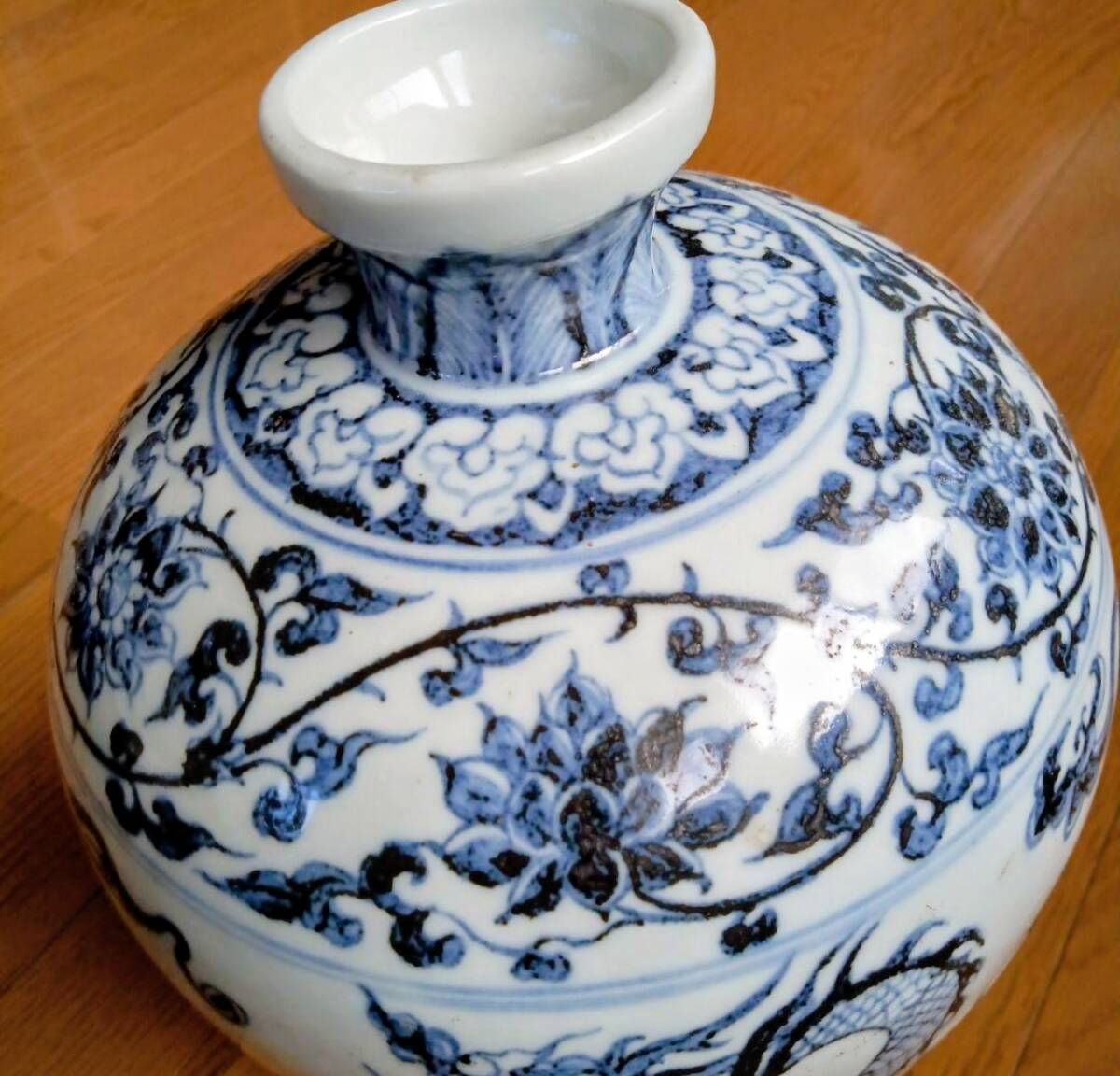 明時代　染付龍文花瓶　青花龍文花瓶　「状態良好・心温まる逸品」 　 /骨董茶道具茶碗唐物中国古玩煎茶具鉄瓶銀瓶茶托茶筒湯沸掛軸純銀　_画像5