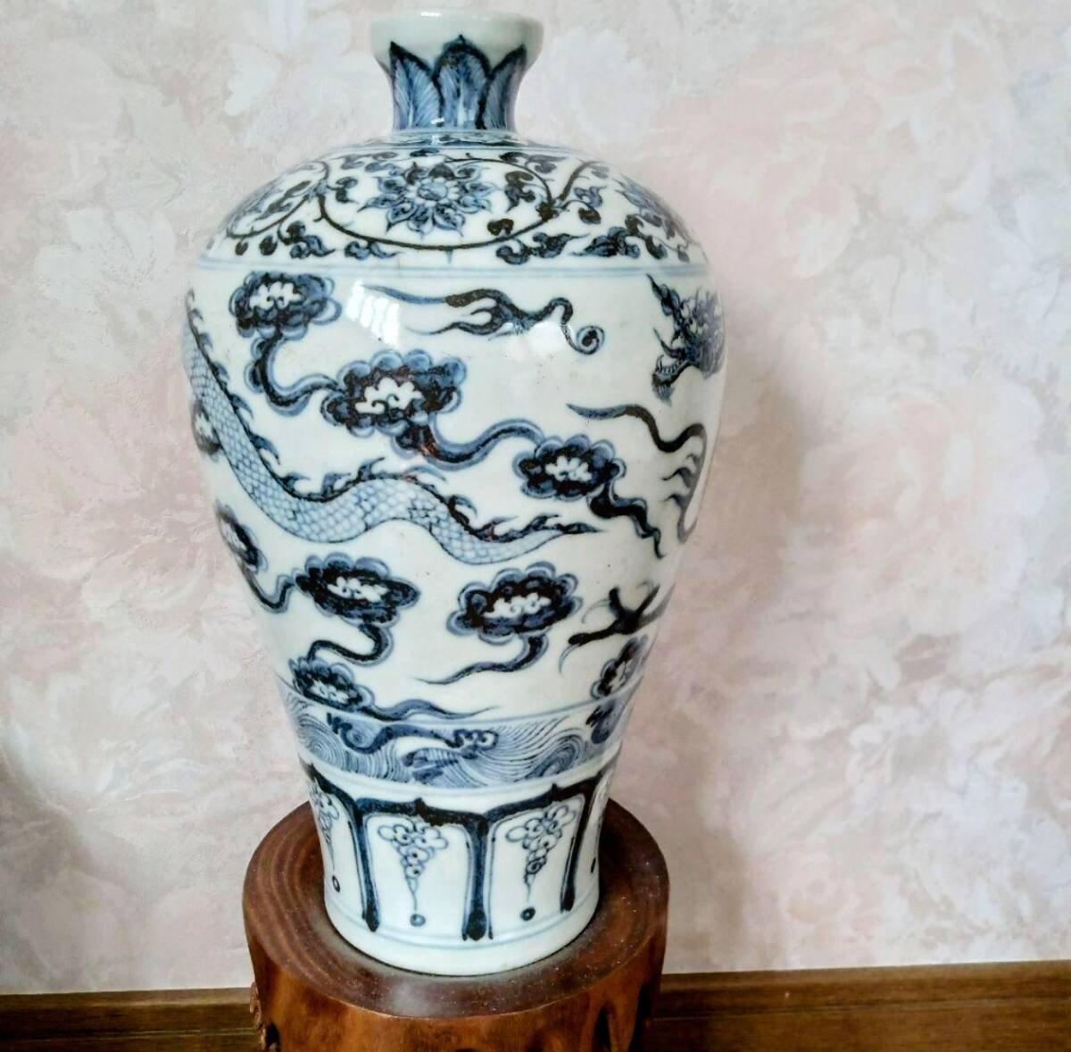 明時代　染付龍文花瓶　青花龍文花瓶　「状態良好・心温まる逸品」 　 /骨董茶道具茶碗唐物中国古玩煎茶具鉄瓶銀瓶茶托茶筒湯沸掛軸純銀　_画像2