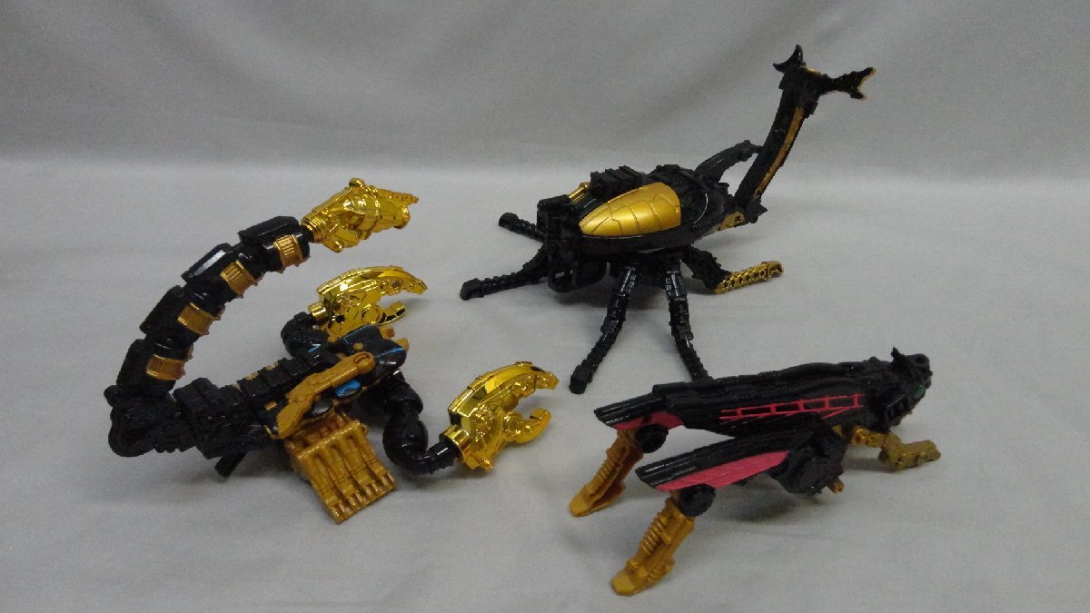 Squadron Robot DX3 большой shugodo комплект вскрыть король Squadron King o-ja-