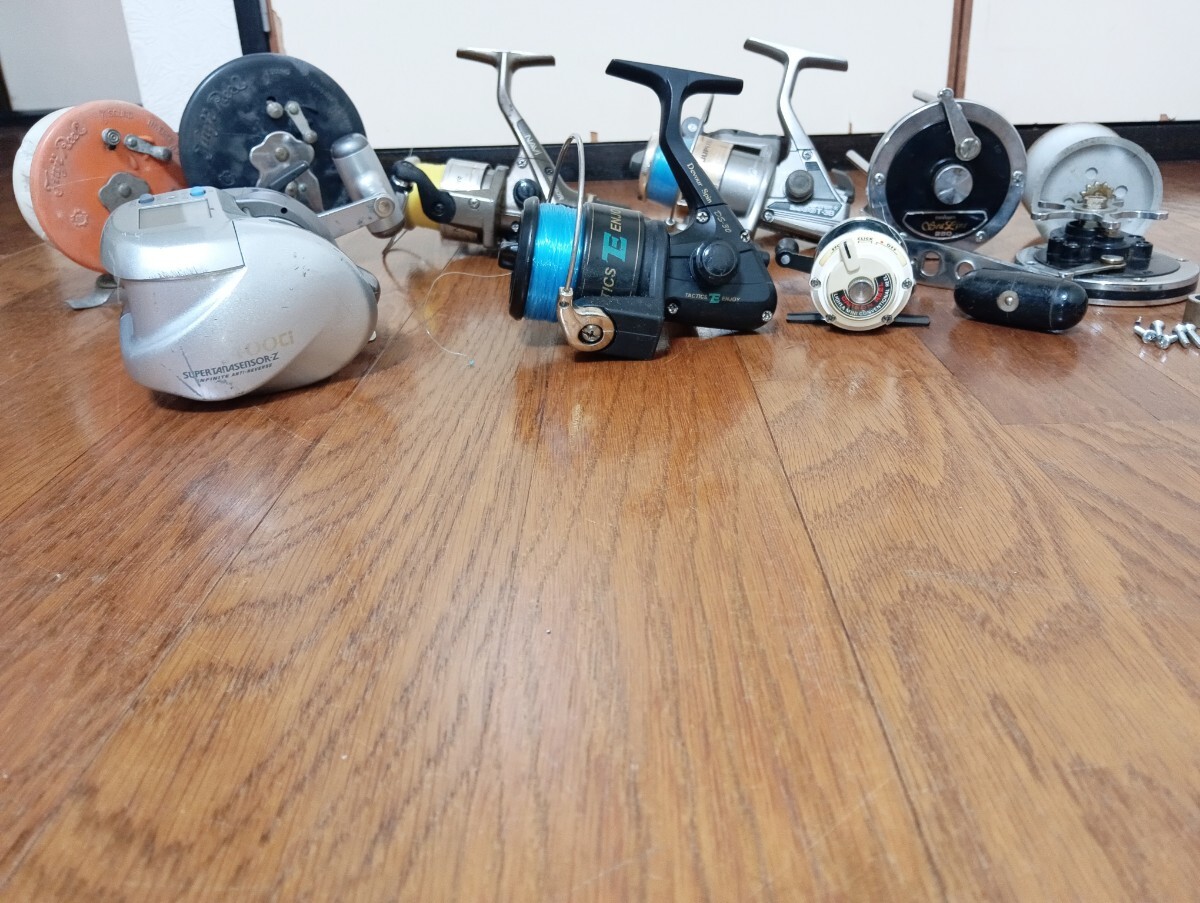 【現状品】 リールまとめ売り 釣具 Daiwa ダイワ SHIMANO シマノFUJIフジ OLYMPICオリムピック等　部品取り 釣り具 フィッシング_画像2