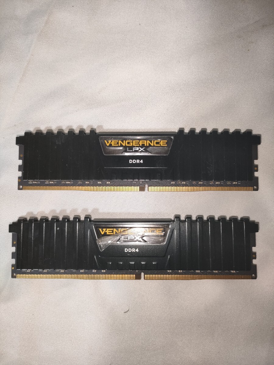 CORSAIR DDR4-3600 32GB×2個 中古_画像1