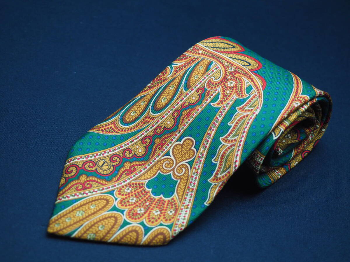 美品【VALENTINO ヴァレンティノ】 G1124 ペイズリー SILK ブランド ネクタイ 古着 良品 転売 仕入_画像2