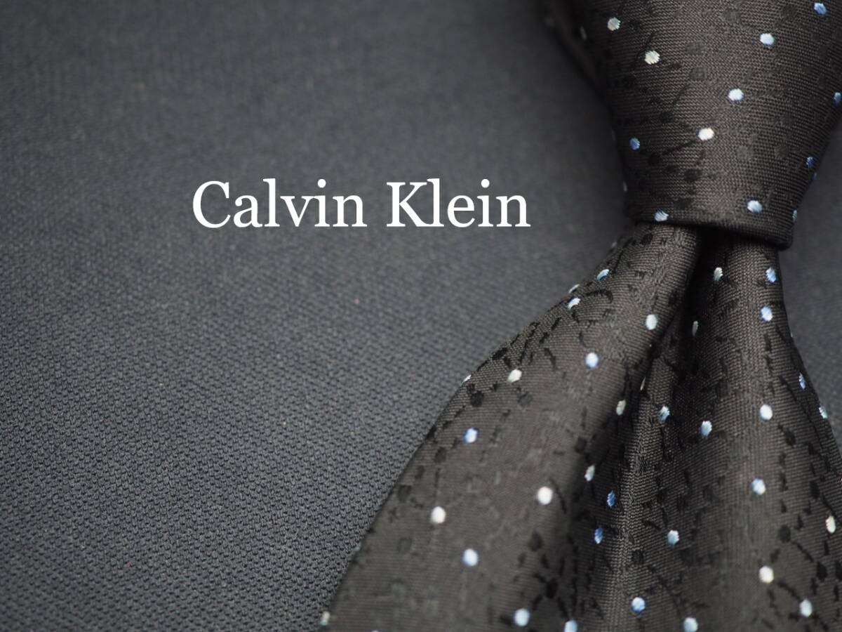 美品【Calvin Klein カルバンクライン】 G1343 ブラック系 アラ商事 SILK ブランド ネクタイ 古着 良品 転売 仕入_画像1