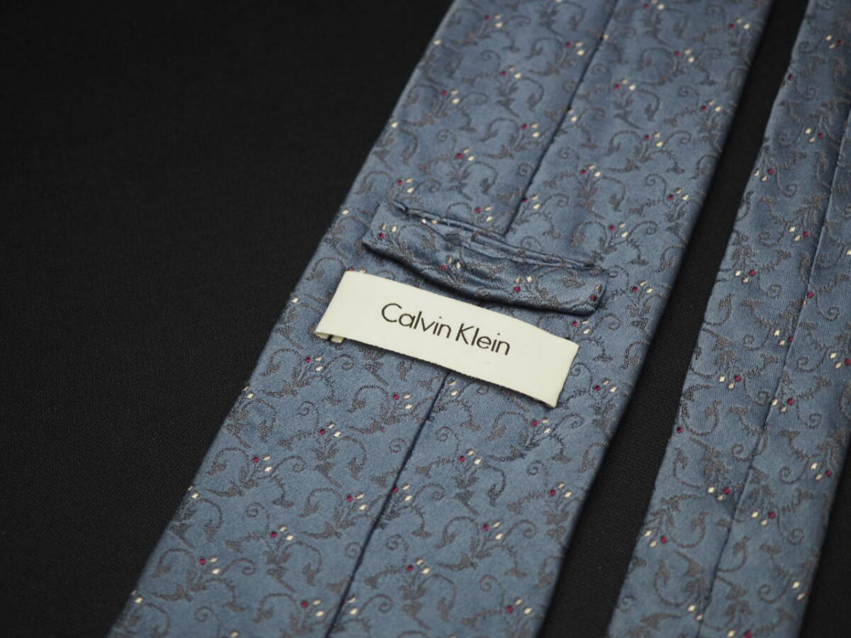 美品【Calvin Klein カルバンクライン】 G1364 グレー系 SILK ブランド ネクタイ 古着 良品 転売 仕入_画像4
