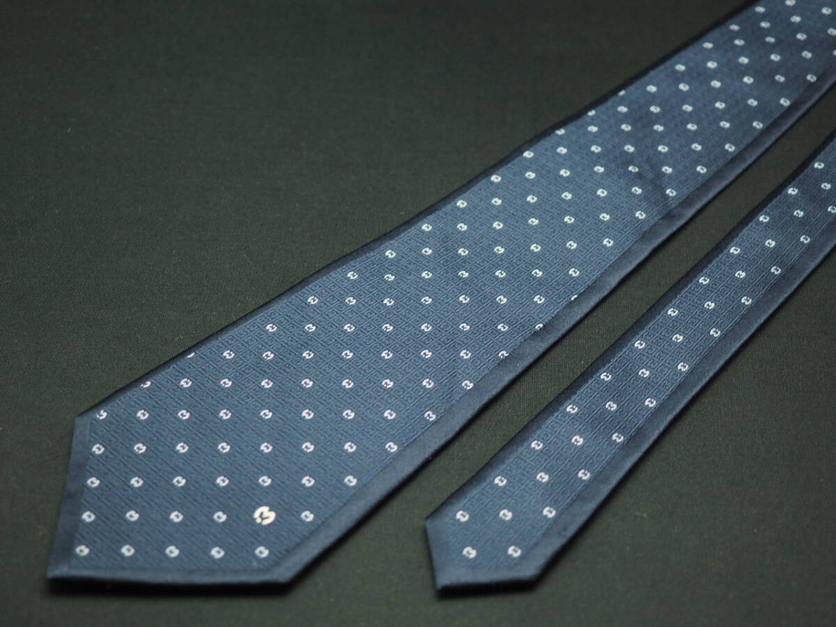 美品【Mila Schon ミラショーン】 G1820 ネイビー系 SILK ブランド ネクタイ 古着 良品 転売 仕入_画像3