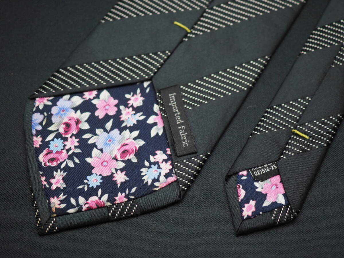 美品【Mila Schon ミラショーン】 G1841 ブラック系 SILK ブランド ネクタイ 古着 良品 転売 仕入_画像5