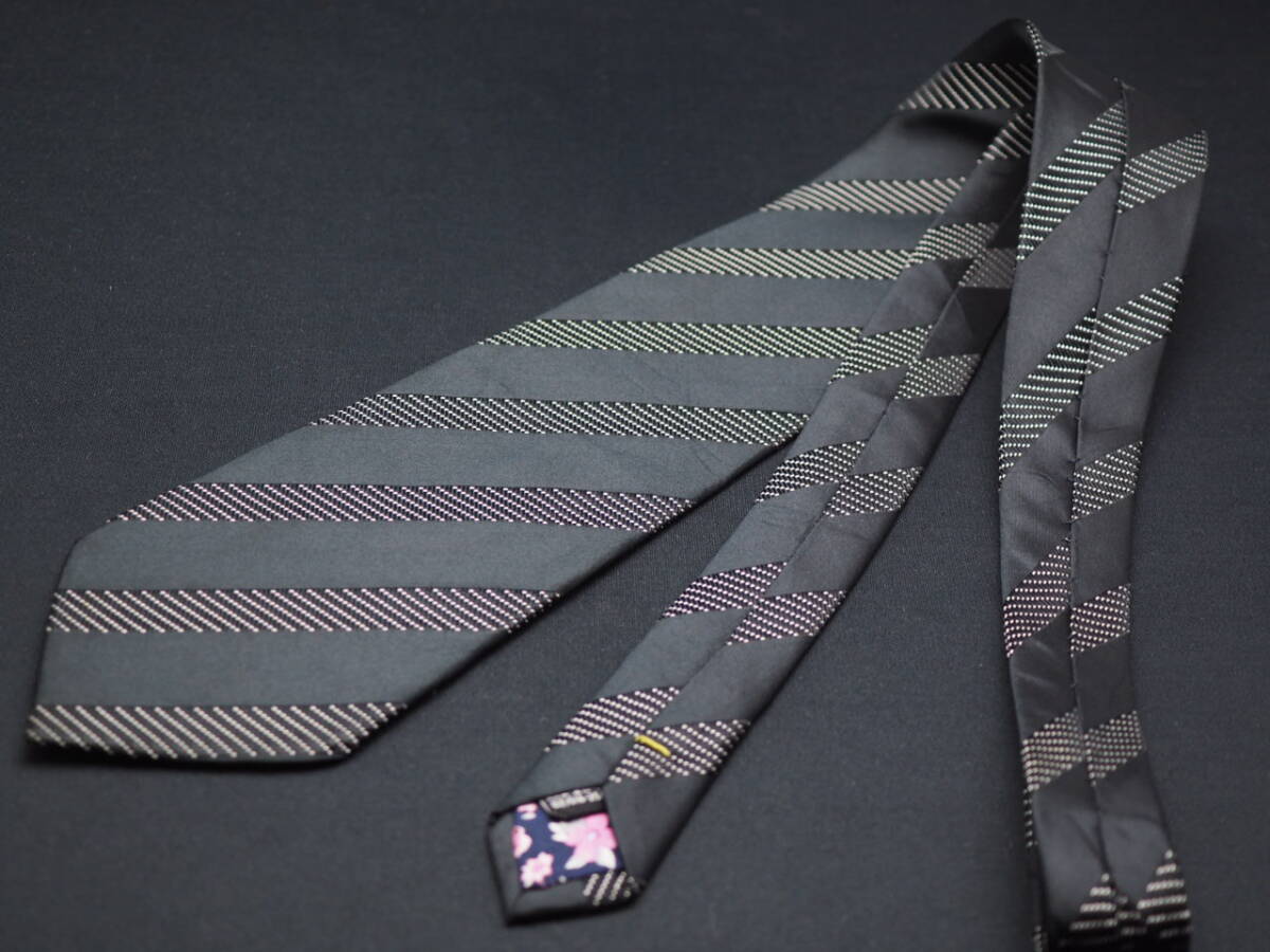 美品【Mila Schon ミラショーン】 G1841 ブラック系 SILK ブランド ネクタイ 古着 良品 転売 仕入_画像6