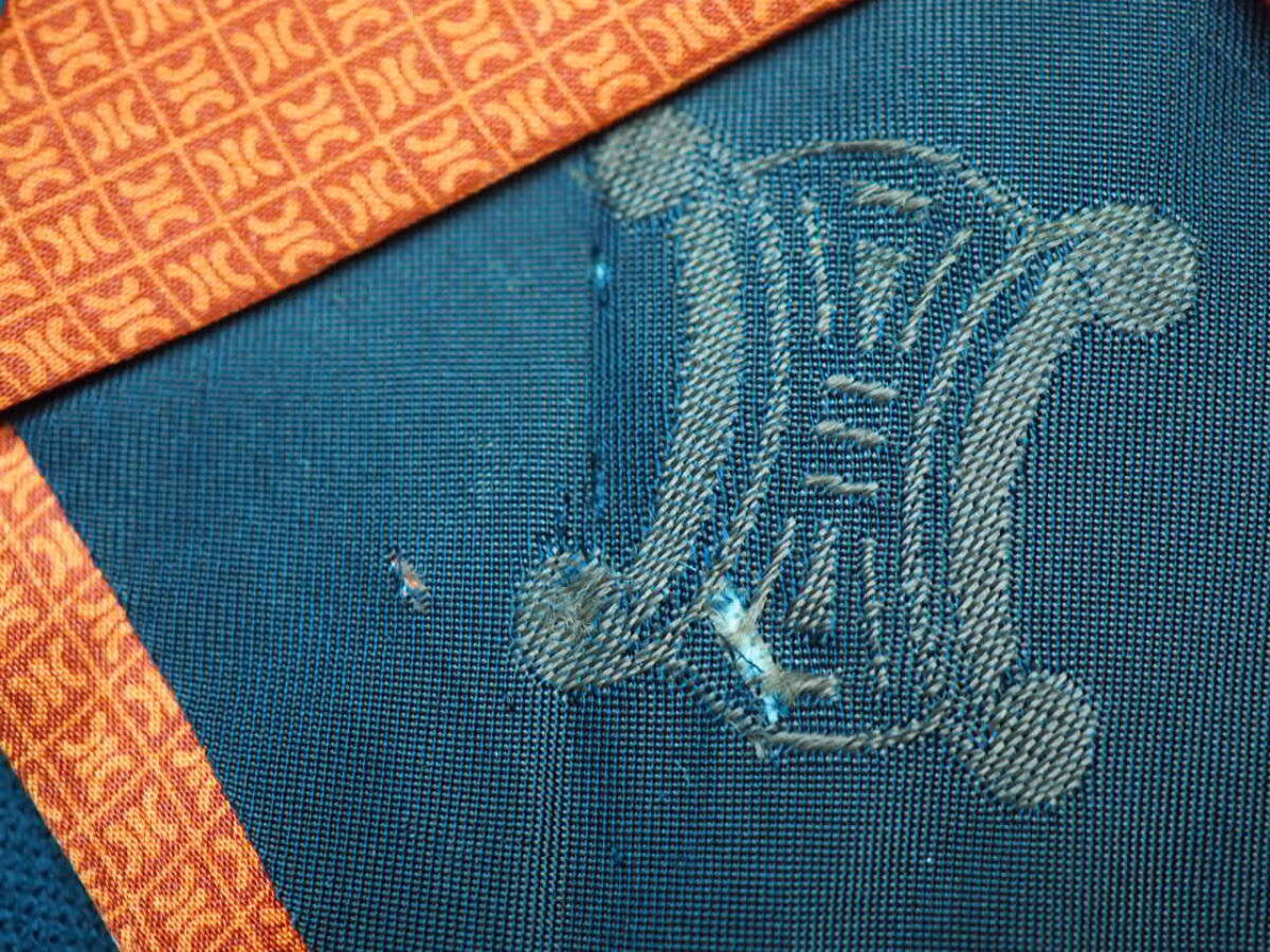 美品【CELINE セリーヌ】 G2076 ロゴ オレンジ系 SILK ブランド ネクタイ 古着 良品 転売 仕入_画像6