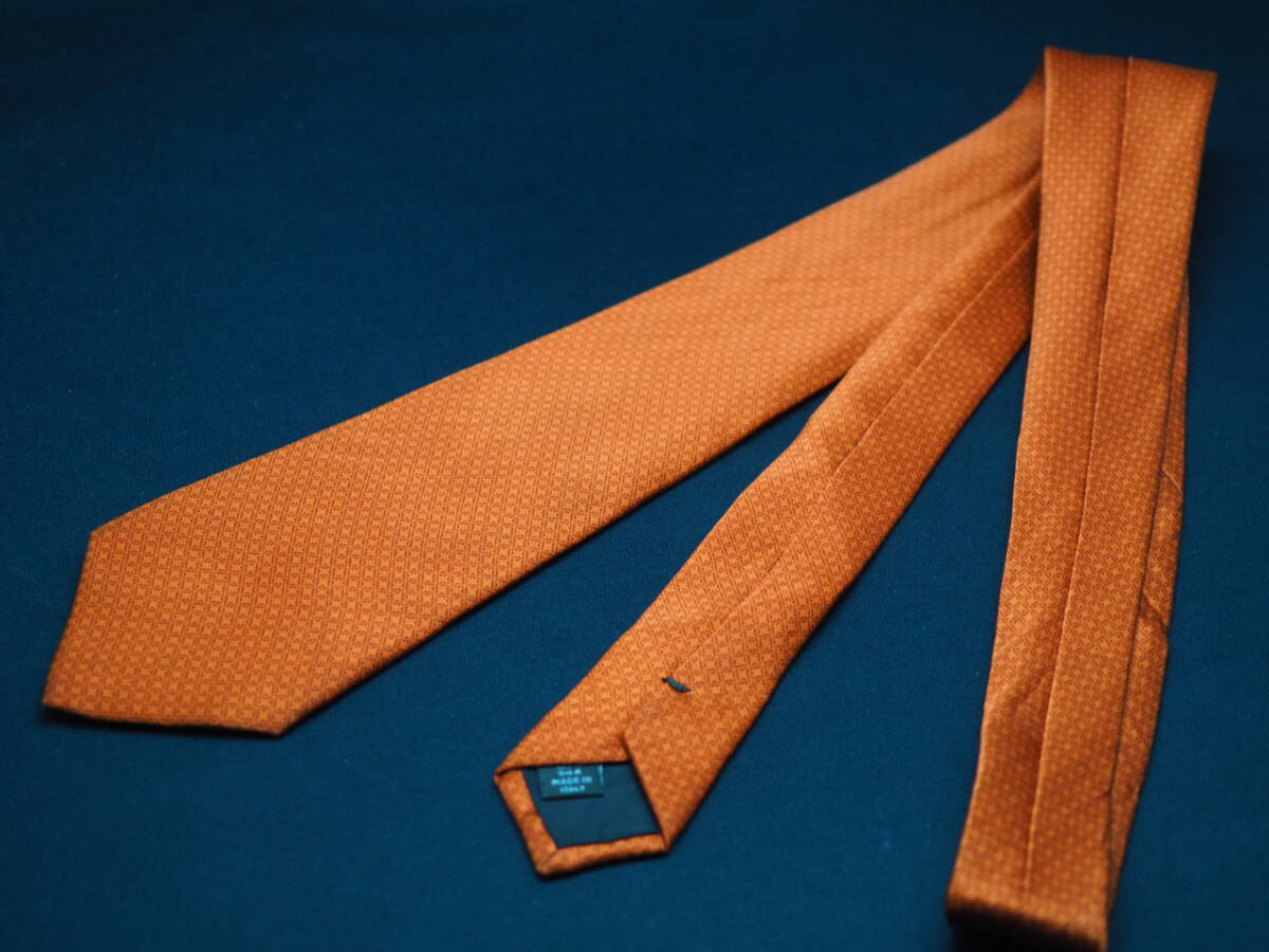 美品【CELINE セリーヌ】 G2076 ロゴ オレンジ系 SILK ブランド ネクタイ 古着 良品 転売 仕入_画像7