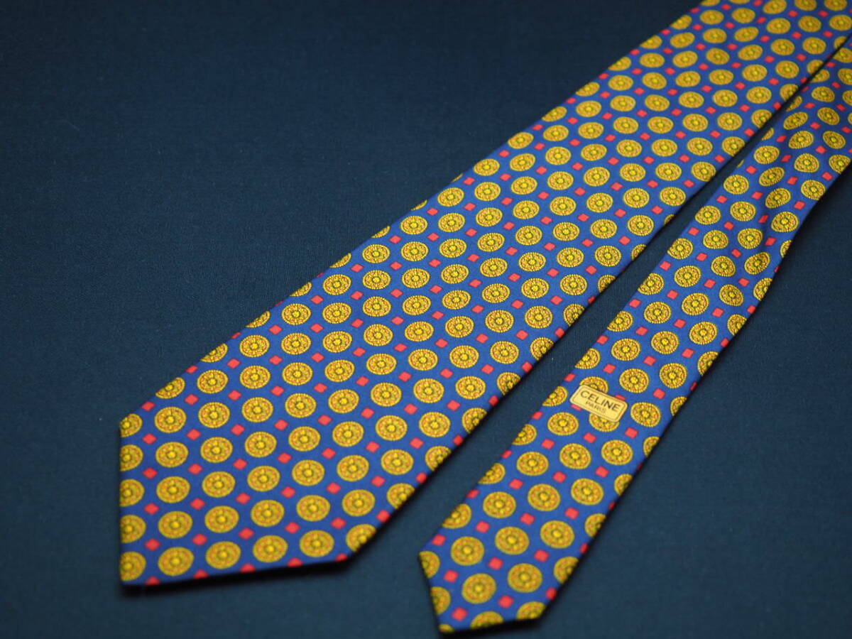 美品【CELINE セリーヌ】 G2176 SPAIN ネイビー黄系 SILK ブランド ネクタイ 古着 良品 転売 仕入_画像3