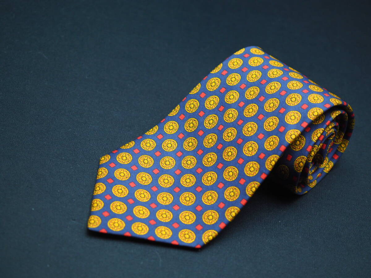 美品【CELINE セリーヌ】 G2176 SPAIN ネイビー黄系 SILK ブランド ネクタイ 古着 良品 転売 仕入_画像2