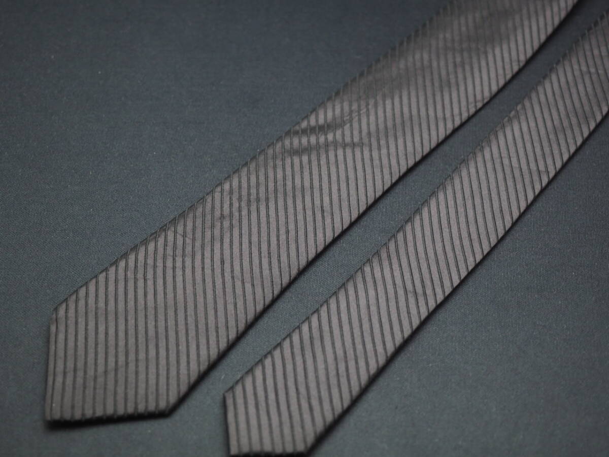 【Calvin Klein カルバンクライン】 G2279 細身 ブラック SILK ブランド ネクタイ 古着 良品 転売 仕入_画像3