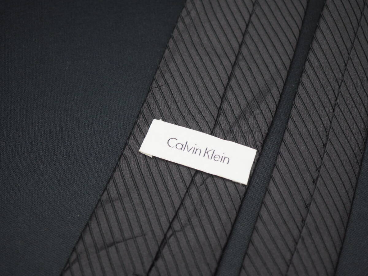 【Calvin Klein カルバンクライン】 G2279 細身 ブラック SILK ブランド ネクタイ 古着 良品 転売 仕入_画像4