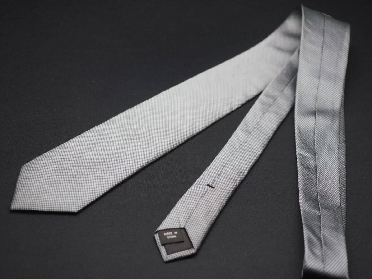 美品【Calvin Klein カルバンクライン】 G2315 グレー系 SILK ブランド ネクタイ 古着 良品 転売 仕入_画像7