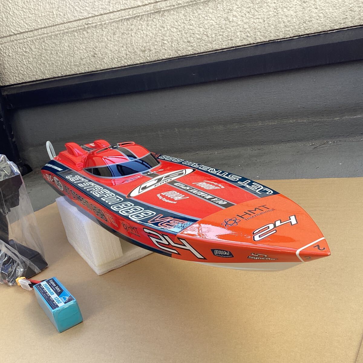 JETSTREAM888VE 電動レーシングボートレディーセット_画像2