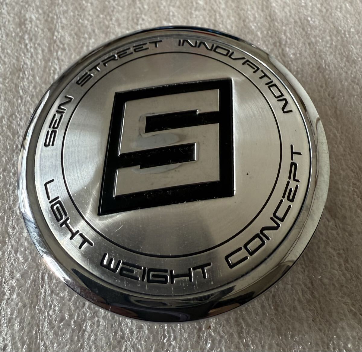 SEIN STREET INNOVATION LIGHT WEIGHT CONCEPT センターキャップ　中古品　4枚 _画像4